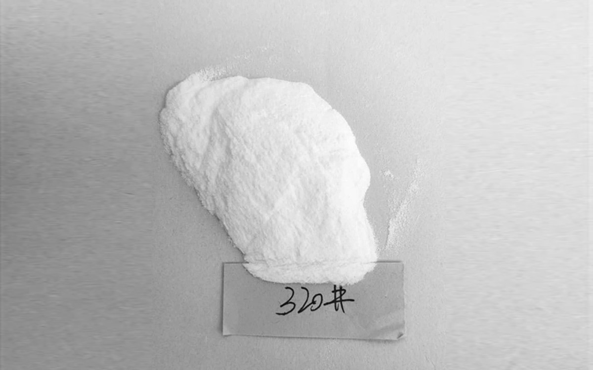 320#白刚玉
